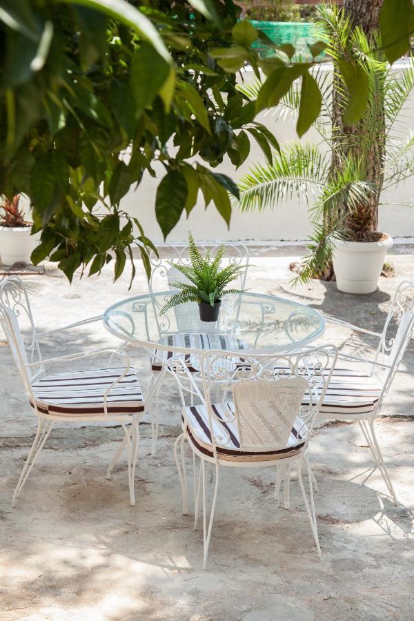 Sunny And Minimal Apt In Glyfada With 3 Bdrm Athens Ngoại thất bức ảnh